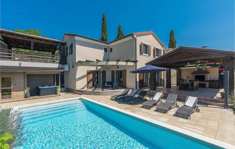 Glamping per 12 persone, con giardino e sauna, con animali domestici in Croazia