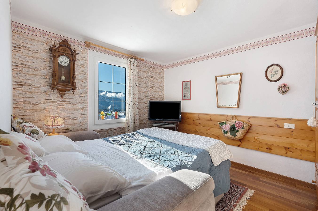 Casa Zarina – Gepflegte Zweizimmerwohnung in Cavalese in Cavalese, Fleimstaler Alpen