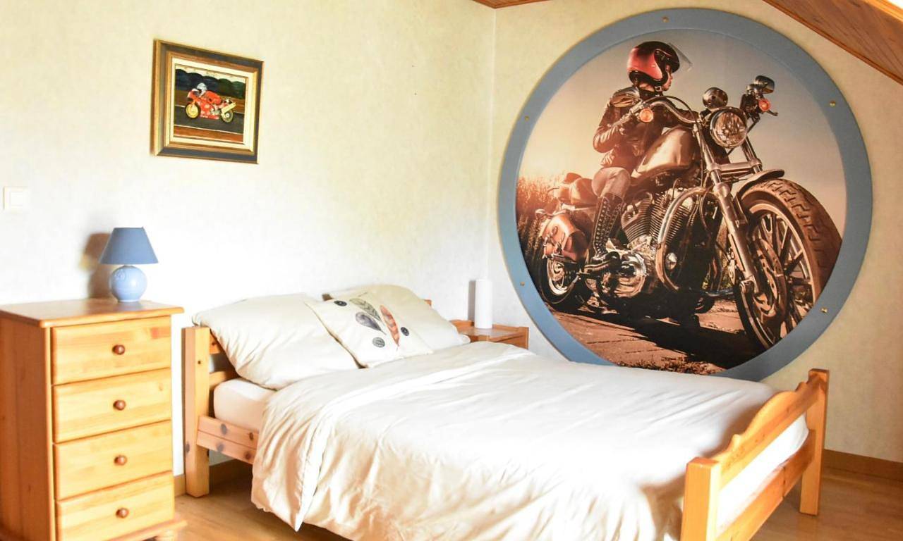 Double Room in Auxy, Région d'Autun