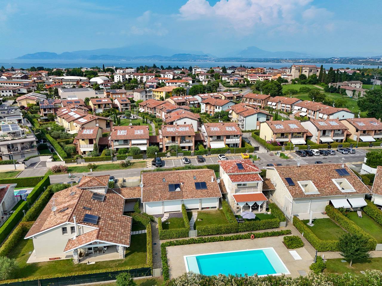 Mgh Luxury - Villa Marlene in Peschiera del Garda, Prealpi Gardesane