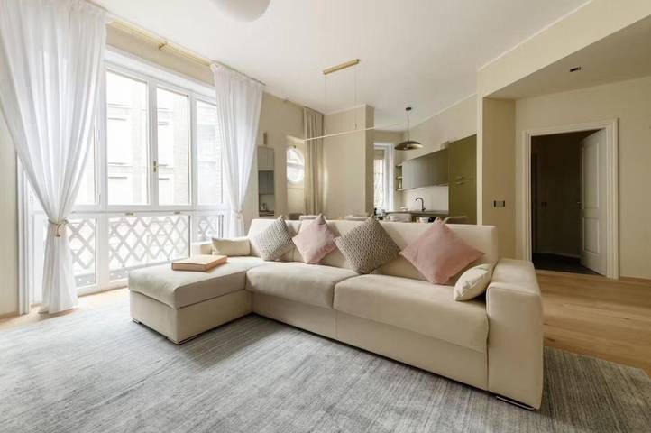 Ferienwohnung für 7 Personen, mit Balkon und Terrasse sowie Ausblick in Anne Frank Haus