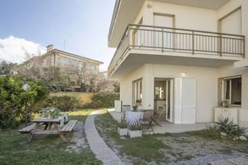 Ferienwohnung für 4 Personen, mit Garten und Meerblick, mit Haustier in San Vincenzo