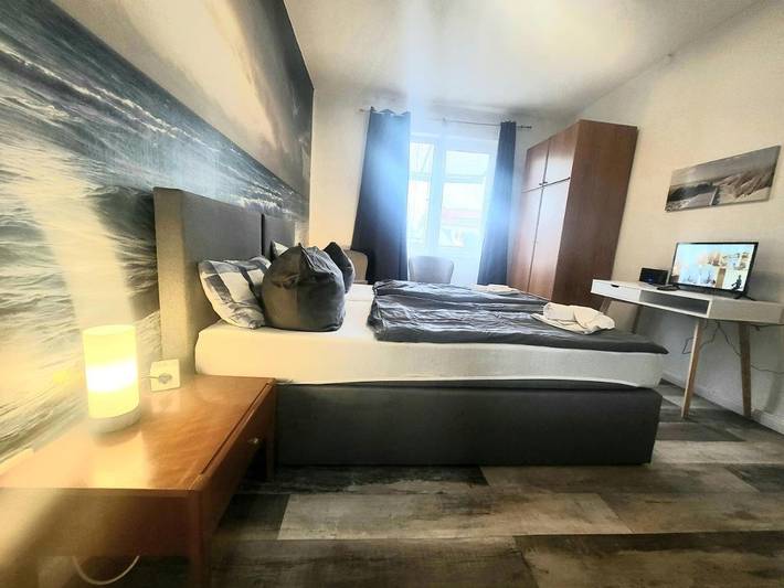 Hotel für 2 Personen, mit Balkon und Terrasse sowie Garten in Cuxhaven Zentrum - 4