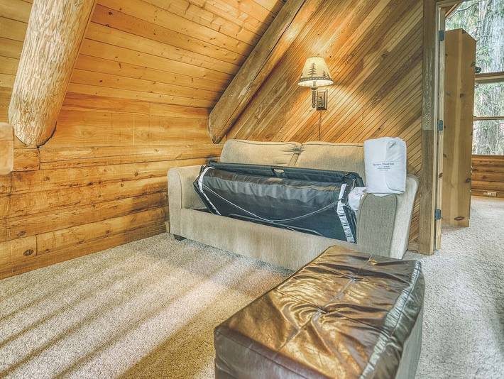 Vacation rental for 8 people, with hot tub and balcony in Government Camp