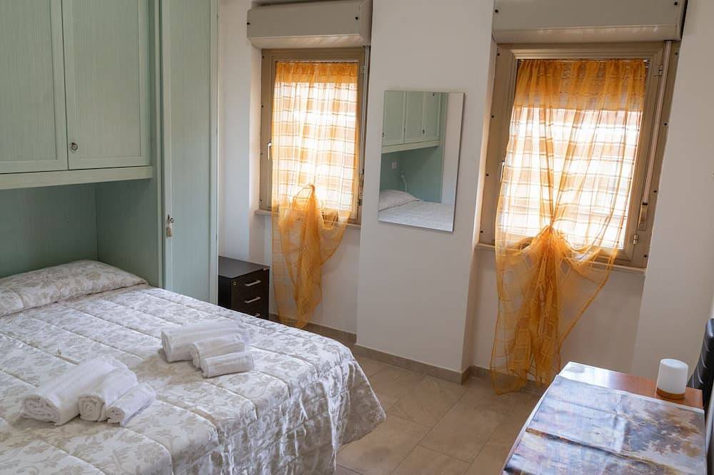 Entire apartment, Jungle House - Short Term Rentals Italy in Tarquinia, Viterbo Province