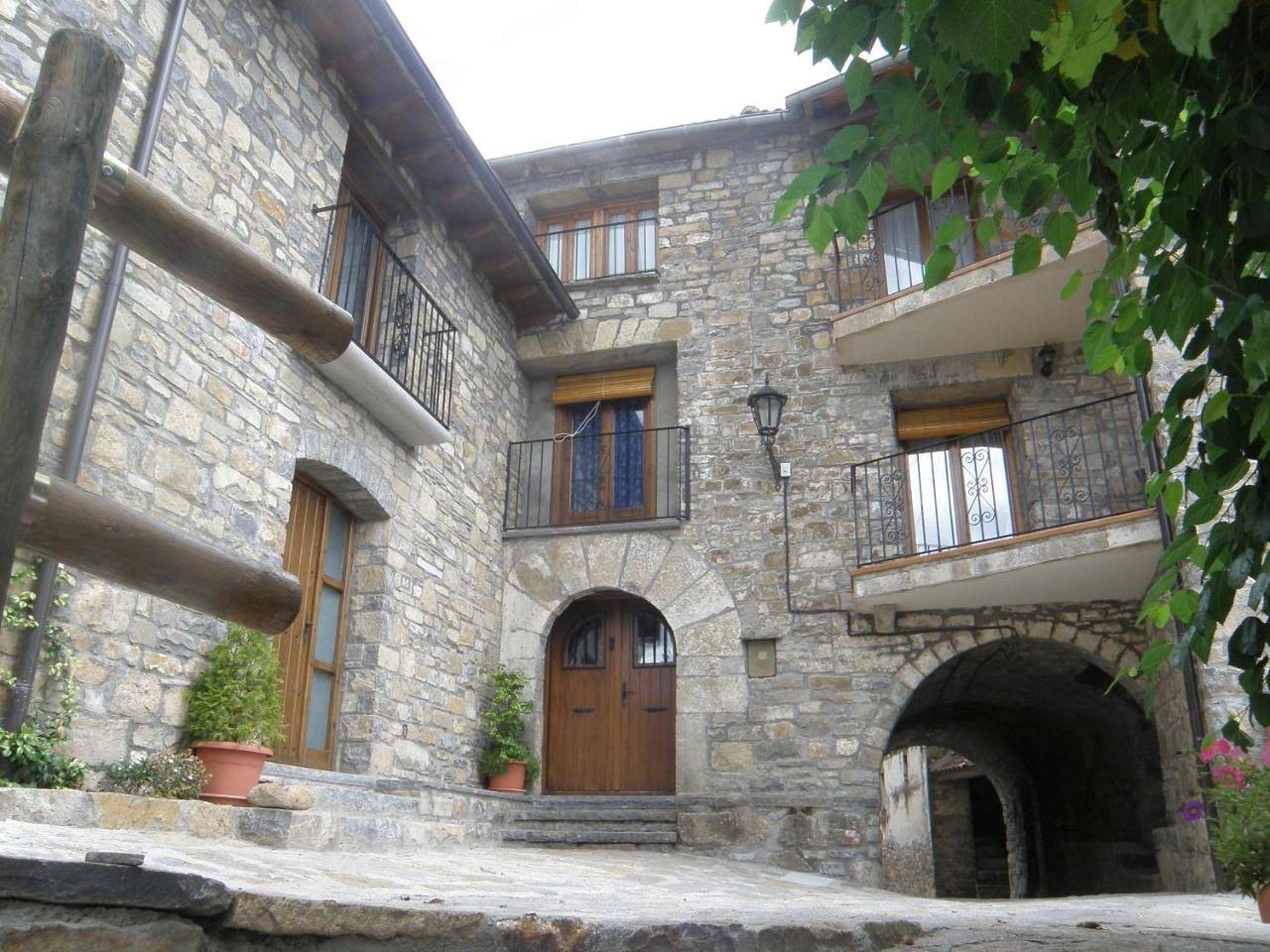 Apartamento entero, Casa Cosculluela in Aínsa, Pirineo Aragonés