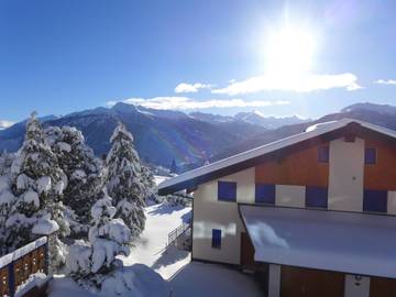 Location de vacances pour 6 personnes, avec jardin à Randogne