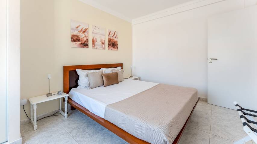Location de vacances pour 6 personnes, avec piscine et jardin à Altura - 3