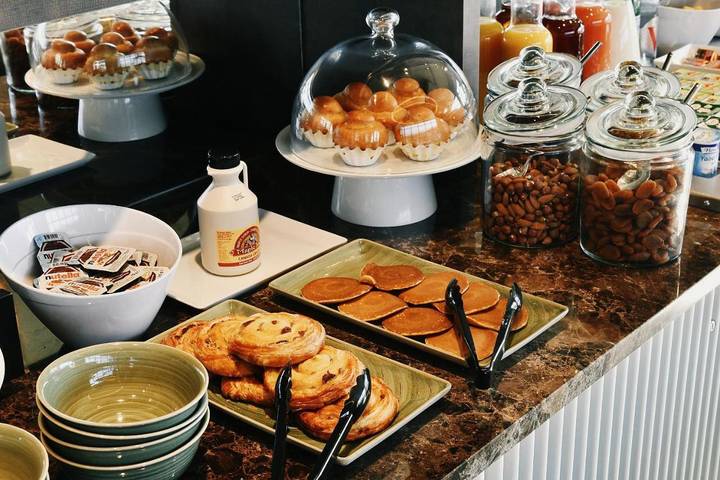 Hôtel pour 4 personnes, avec piscine ainsi que sauna et terrasse à Bezannes - 3