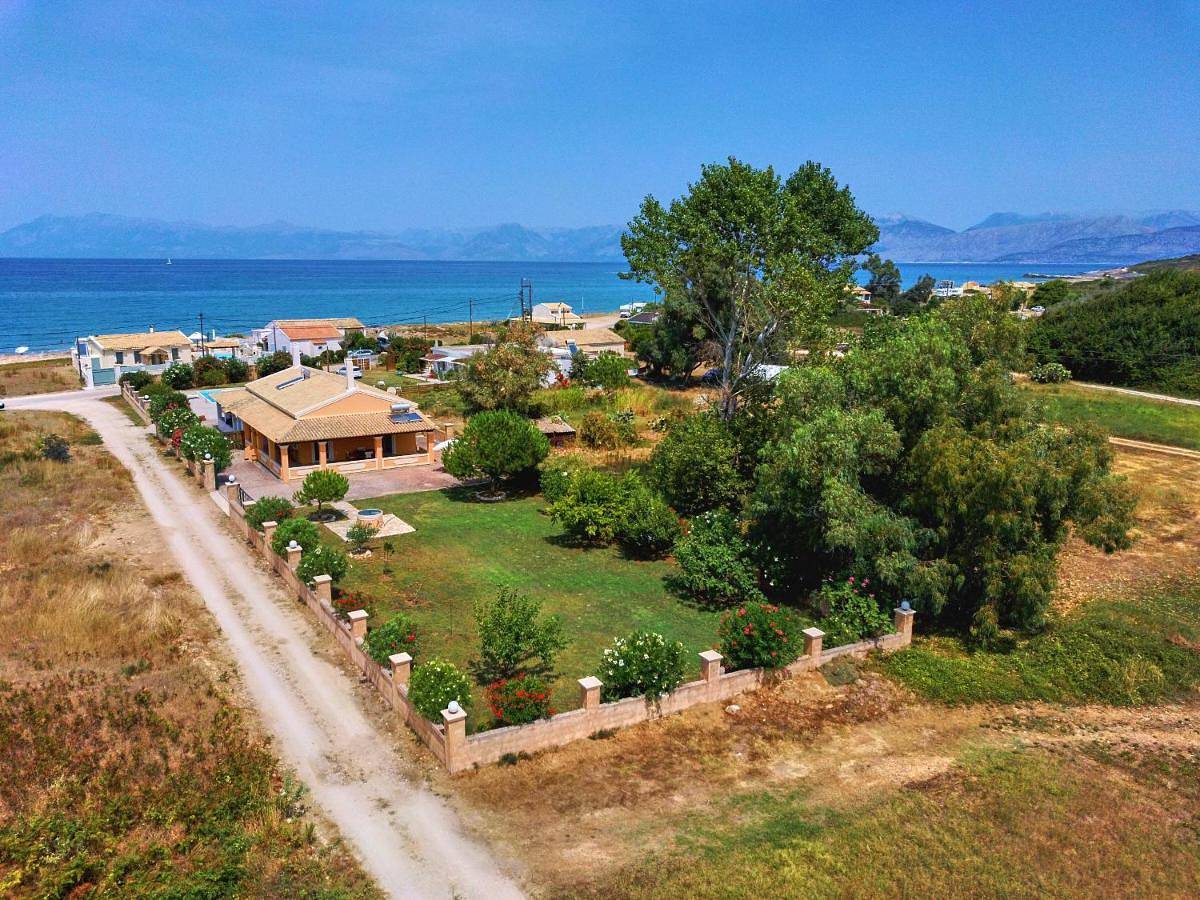 Drosia Beach House Almyros Corfu in Παραλία Αλμυρού, Κέρκυρα