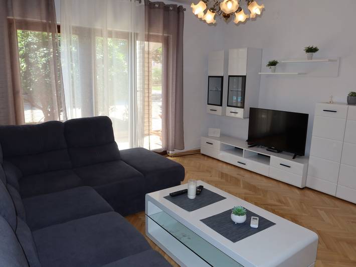 Čulina in Pridraga, Donji Karin