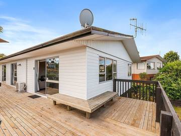 Holiday Home for 6 People in Taupo, Taupo District, Photo 1