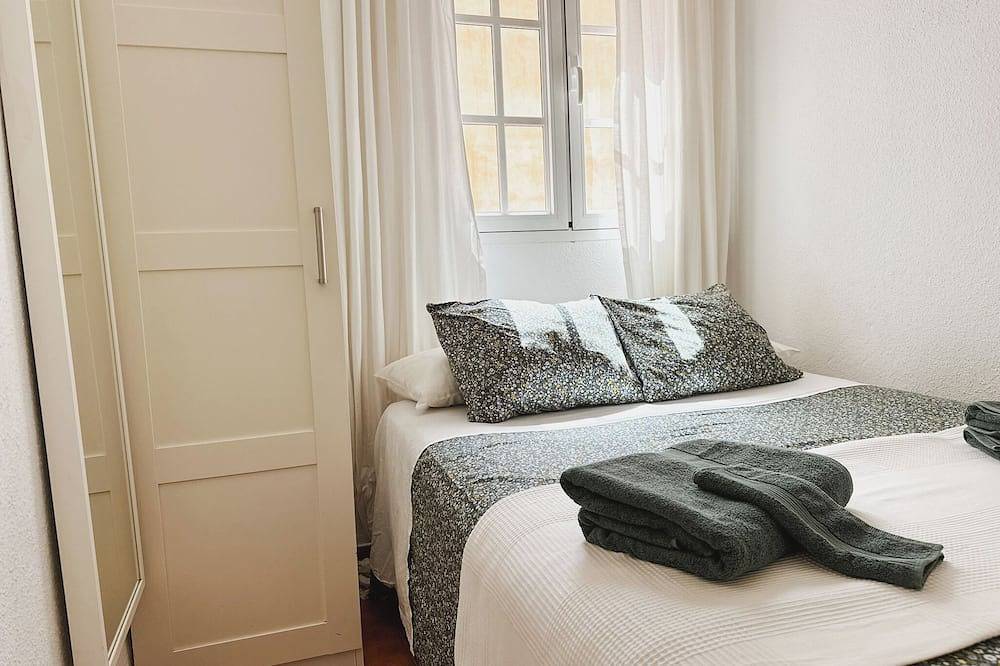 Amazing House At The Historical City Center, Solarium Terrace & Patio in Malaga Centro Historico, Malaga