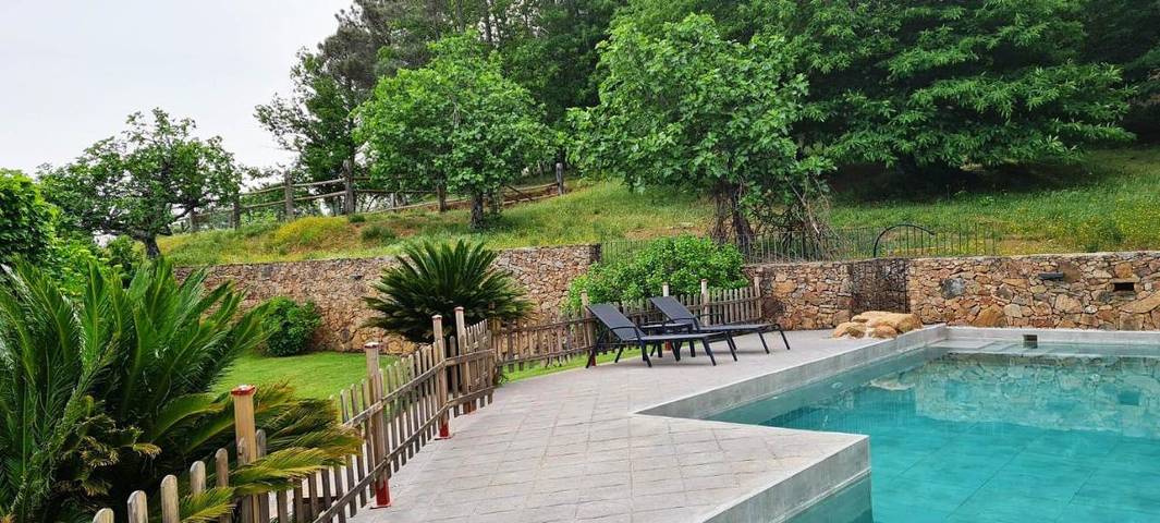 Chalet para 12 personas, con piscina además de jardín y vistas, Se admiten mascotas en Provincia de Badajoz - 4