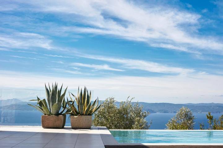 Ferienhaus für 10 Personen, mit Garten und Pool sowie Ausblick auf Skiathos - 3