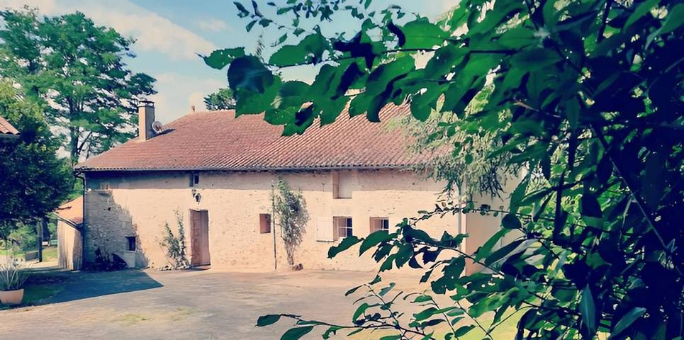 Gîte pour 7 personnes, avec jardin et terrasse - 1