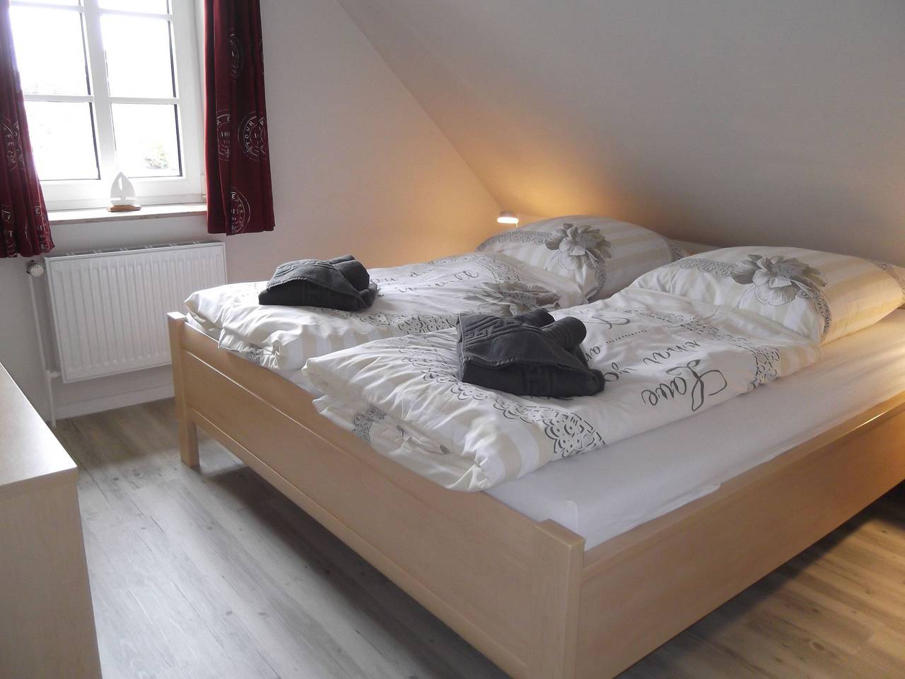 Ganze Ferienwohnung, Haferweg 2, Seestern Og rechts - Haferweg 2, Seestern in Wyk auf Föhr (Stadt), Wyk auf Föhr