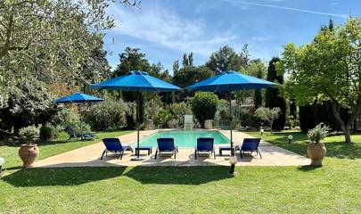 Chambre d’hôte pour 2 personnes, avec jardin et piscine au Parc naturel régional des Alpilles