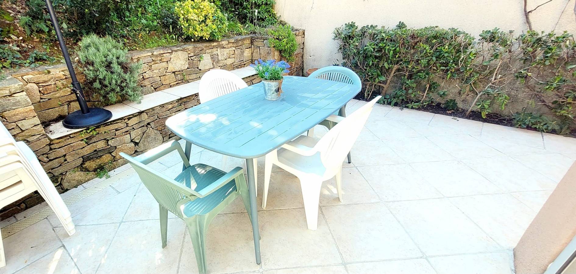 Ganze Wohnung, Ferienwohnung für 4 Personen mit Terrasse in Gassin, Draguignan Region