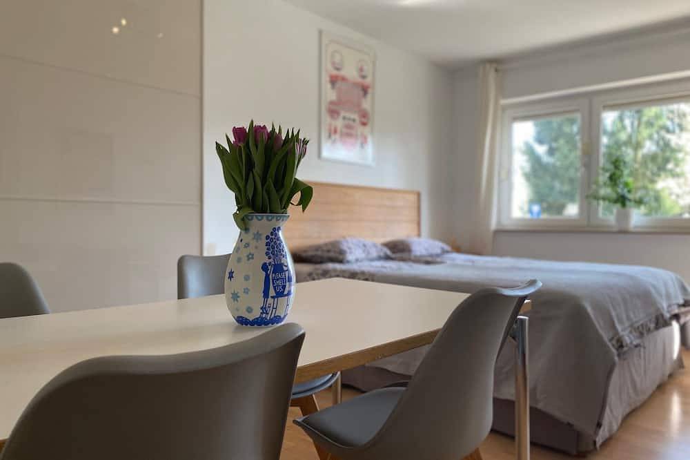 Entire apartment, Close to the city live in the countryside with good access in Ziegelhausen (Heidelberg), Heidelberg
