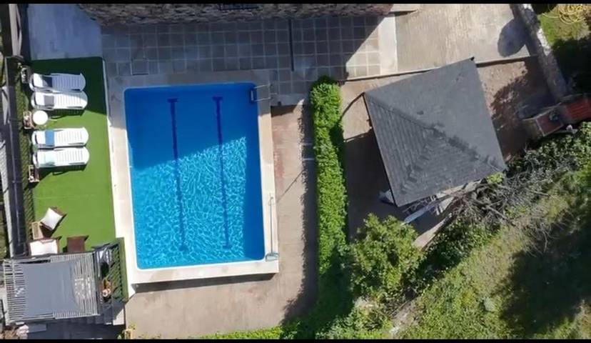 Casa de vacaciones para 11 personas, con vistas además de jardín y piscina en Provincia de Guadalajara - 4