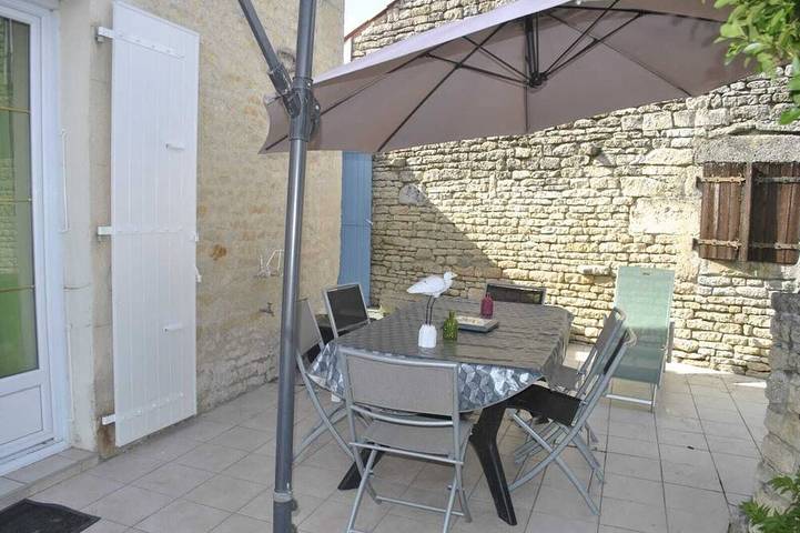 Gîte pour 9 personnes, avec jardin à Ballon (aéronef)