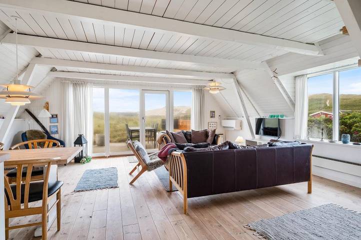Reetgedecktes Ferienhaus nur 150 Meter vom Strand entfernt in Skodbjerge, Haurvig