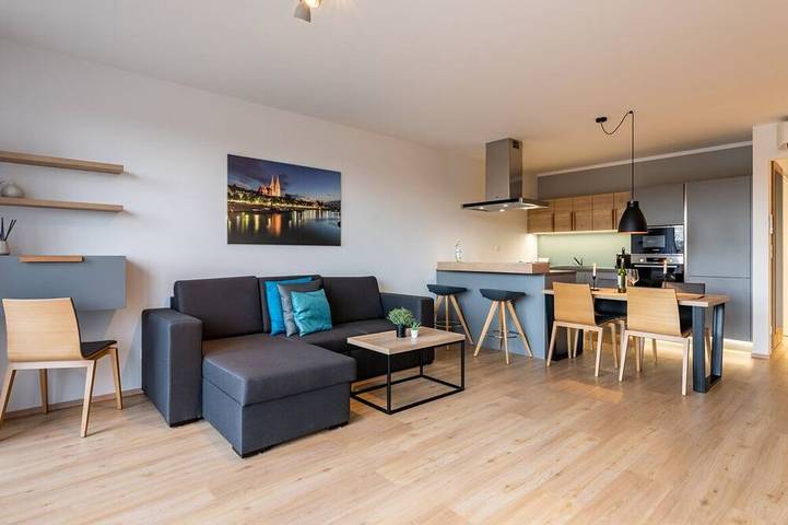 Ferienwohnung für 4 Personen, mit Garten und Balkon in Regensburg