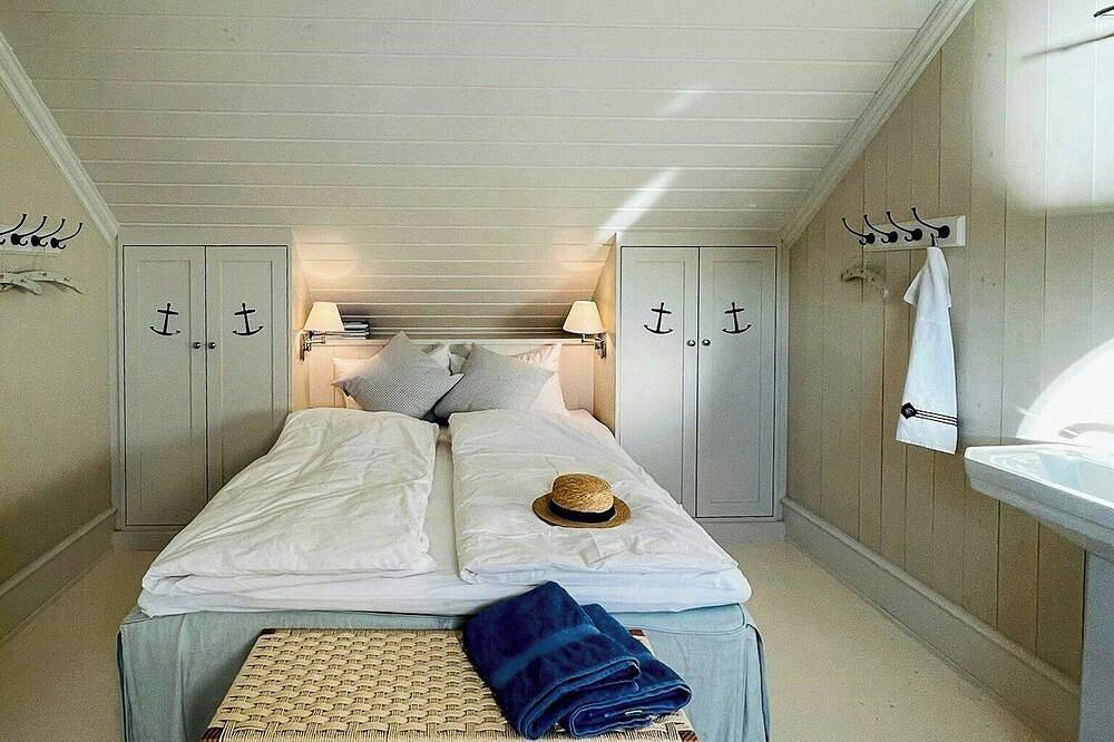 Hütte mit Lavendelfeldern und privatem Sandstrand in Hurum