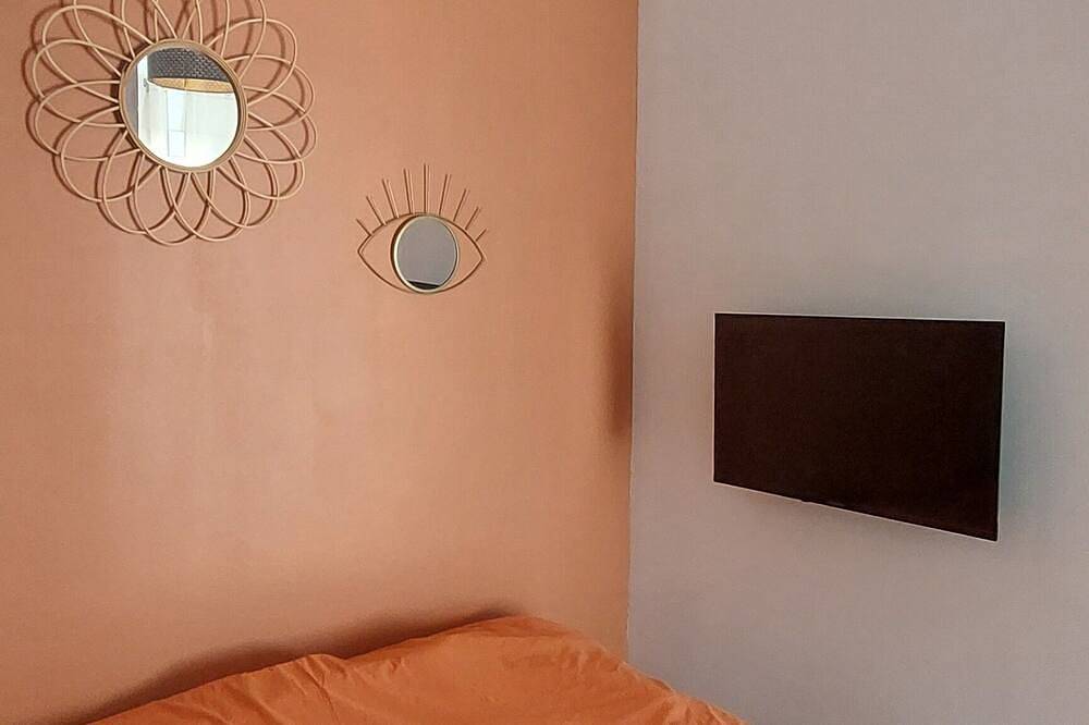 Appartement entier, Appartement agréable et lumineux décoré avec amour in Pernes-les-Fontaines, Vaucluse