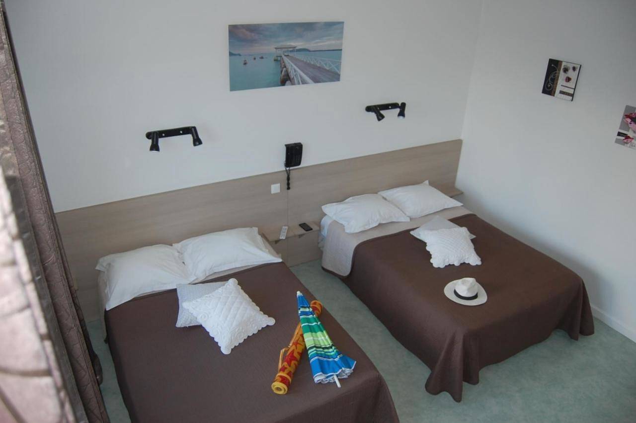 Hotel De La Plage in Valras-Plage, Côte d'Améthyste