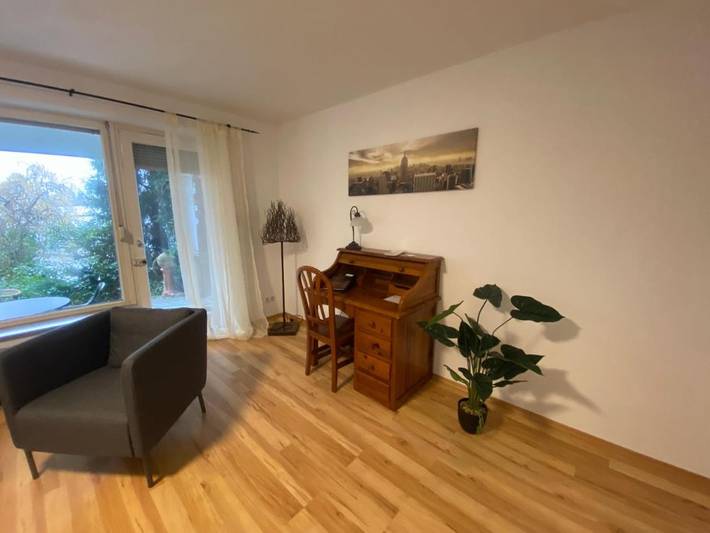 Ferienwohnung für 5 Personen, mit Terrasse und Garten sowie Ausblick in Waldstetten - 4