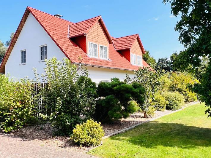 4-Sterne-Ferienhaus Anima mit Sauna, Kamin und Badeteich - + Anima in Kachlin, Dargen