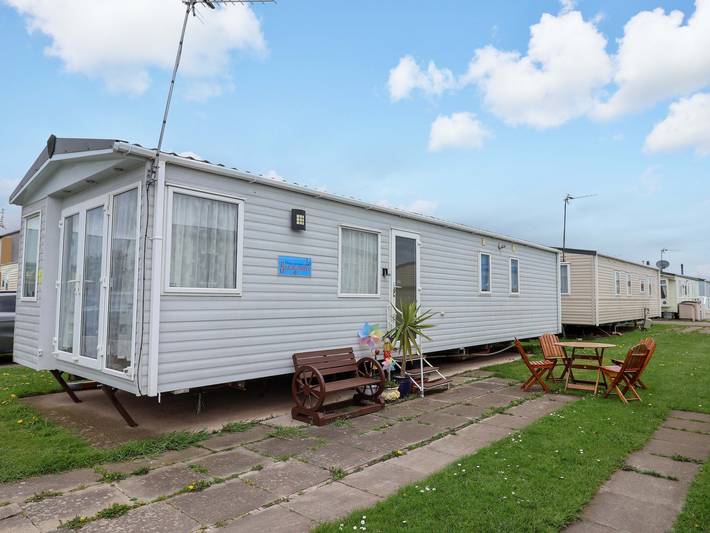 Caravan for 6 people, with garden in Rhyl