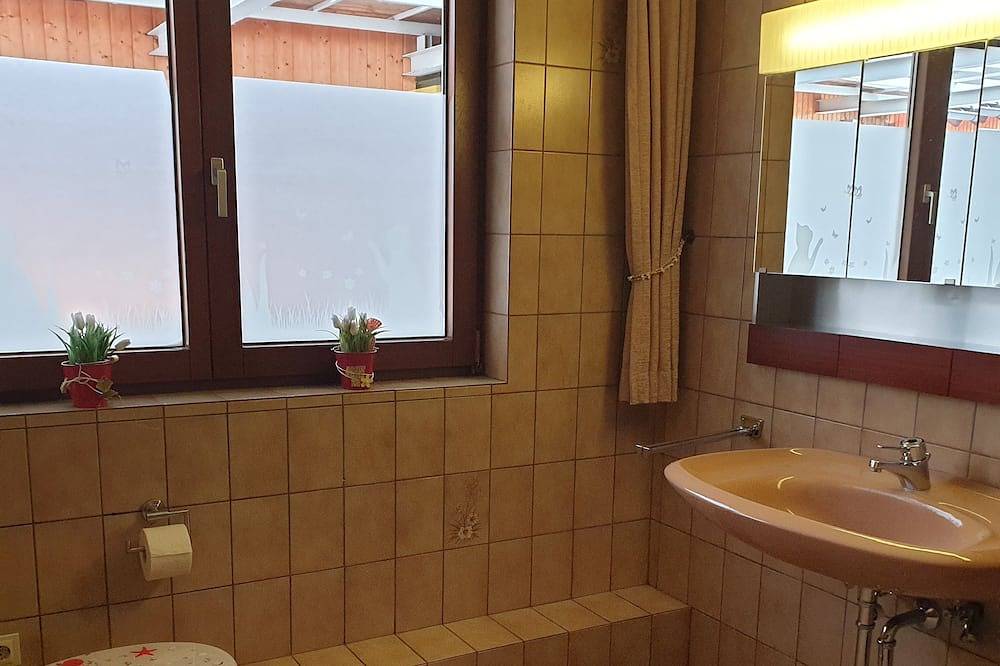 Ganze Wohnung, Genießen Sie den Komfort und die Größe der Fewofreizeit zum Preis eines Dz! in Freistett, Rheinau