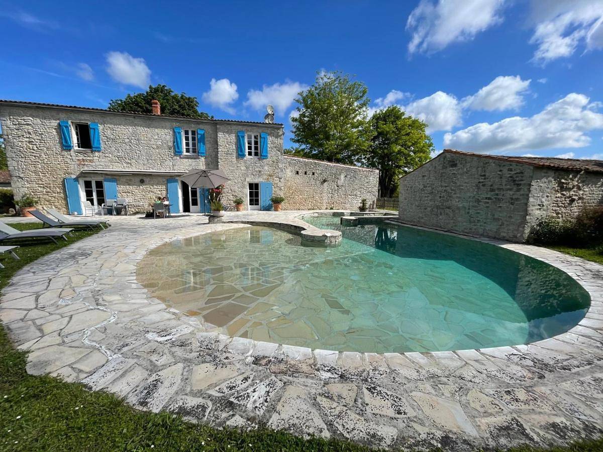 Logis Saint Léonard in Dompierre-sur-Mer, Région de La Rochelle