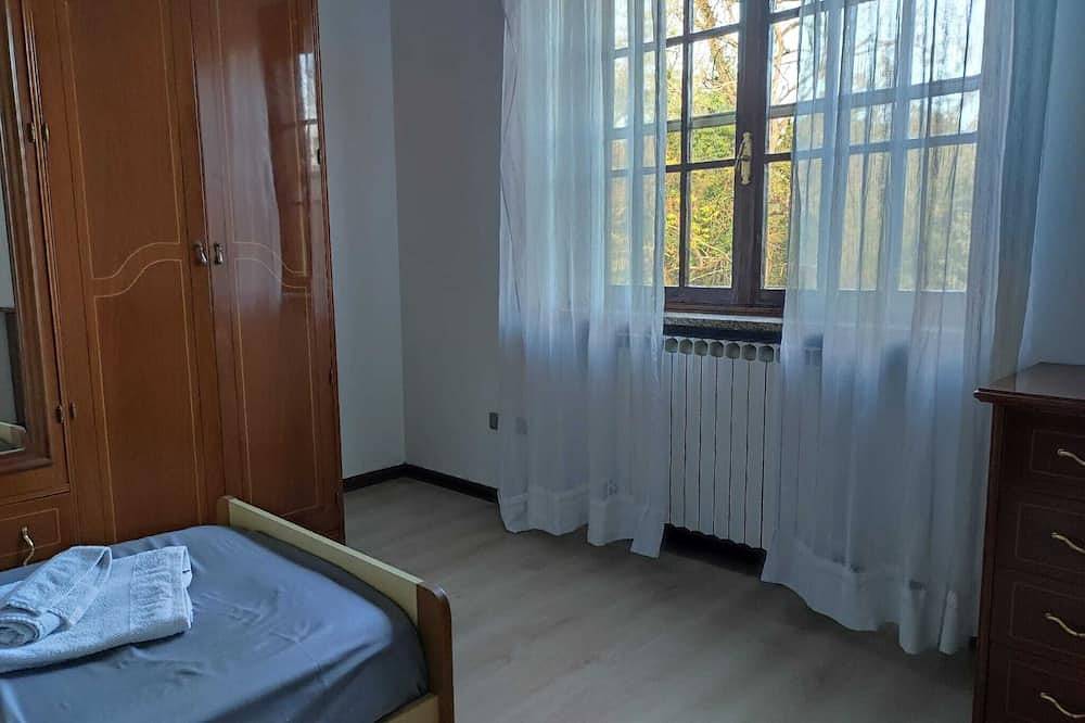 Grandma's house, just minutes from the motocross tracks Dorno and Ottobiano in Gambolò, Pavia Province