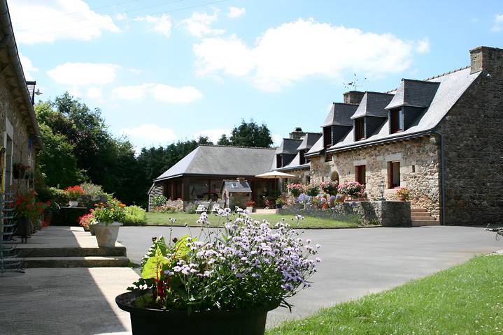 Chambre d’hôte pour 4 personnes, avec vue sur le lac et jardin, animaux acceptés en Cotes-d'Armor - 2