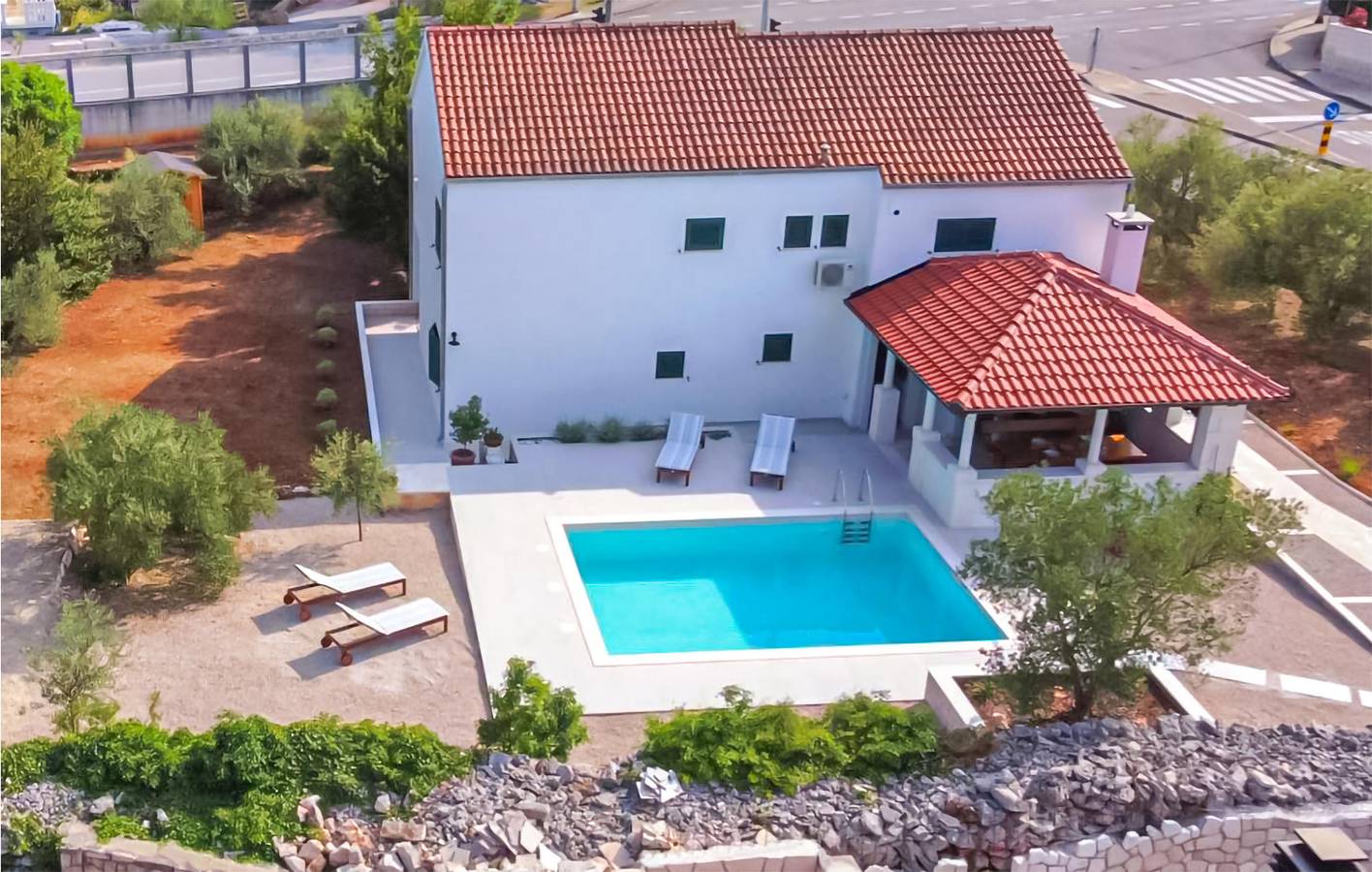 Ganze Ferienwohnung, Gemütliche 1-Zimmer-Wohnung mit Pool in Strandnähe und WLAN in Medvinjak, Korcula