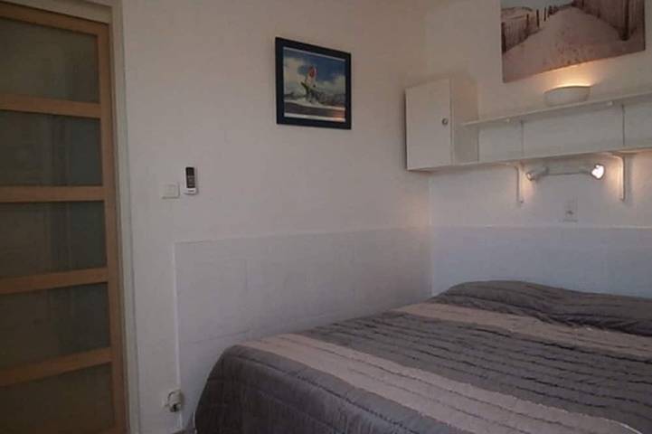 Gîte pour 4 personnes, avec terrasse et jardin, animaux acceptés dans La Bergerie - 3