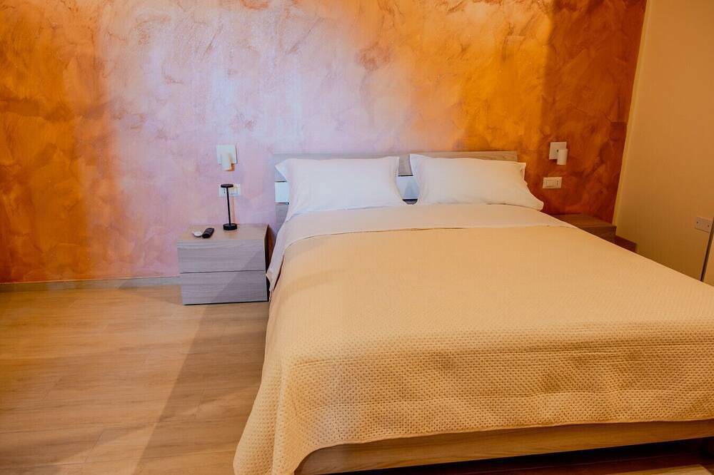 B&B Etesia - Camera Levante in Provincia di Vibo Valentia