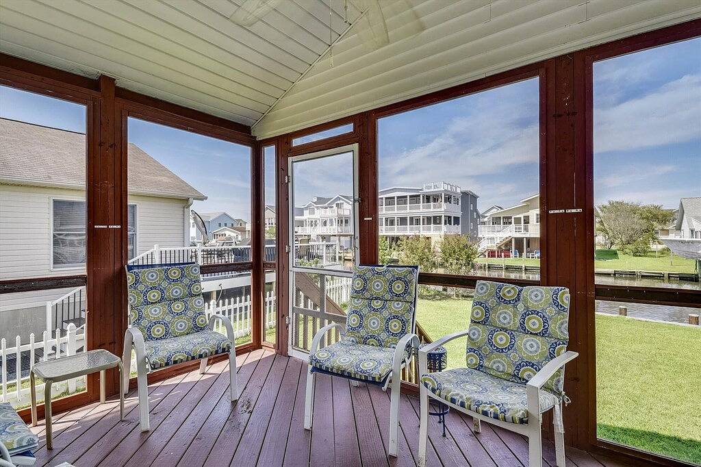 Kostenlose Tägliche Aktivitäten Inklusive! Vier Schlafzimmer, 2 Bäder einstöckiges Haus in Fenwick Island, Sussex County (Delaware)