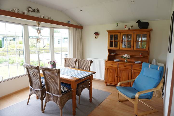 Strandhaus für 4 Personen, mit Balkon/Terrasse und Terrasse in Groede - 3