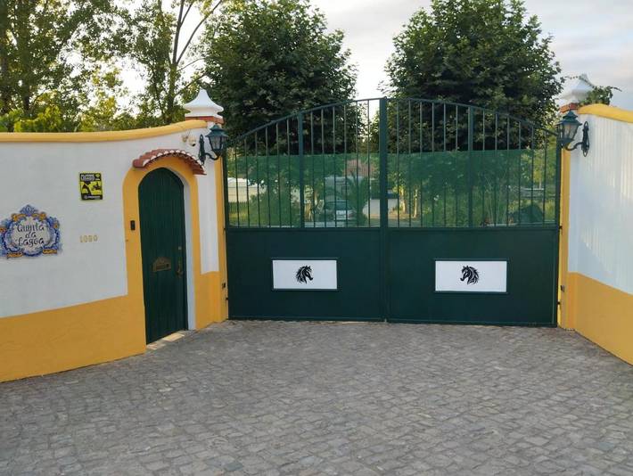 Villa para 4 pessoas, com Varanda e Jacuzzi e ainda Terraço and Jardim em Leiria