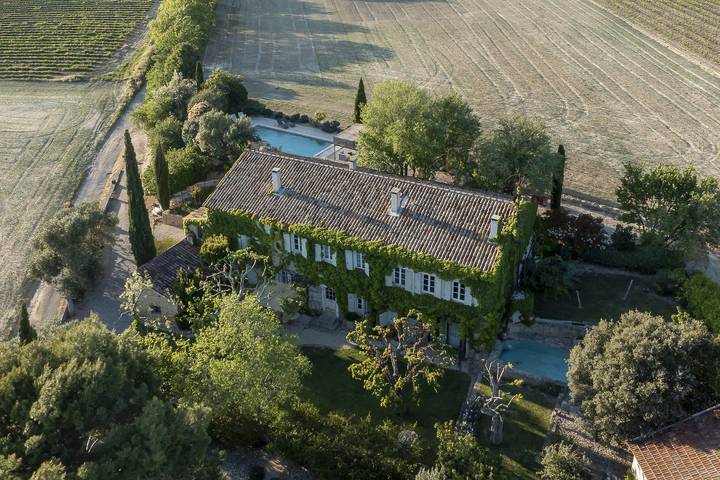 Chambre d’hôte pour 2 personnes, avec piscine et jardin
