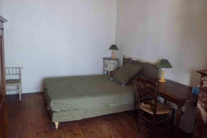 Fouras, Villa with character, direct private access to the beach. in Fouras, Rochefort region