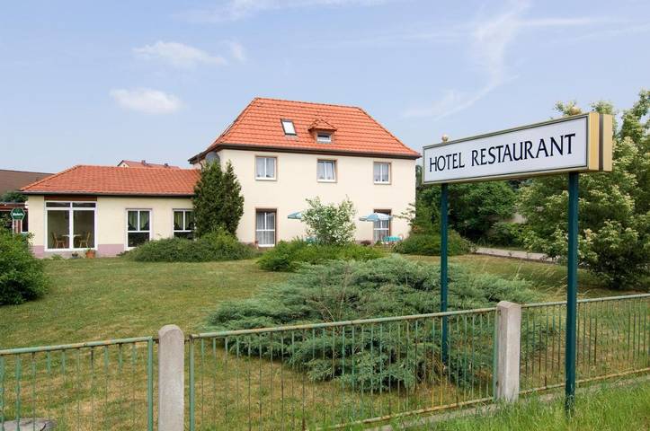 Hotel für 3 Personen, mit Terrasse und Garten sowie Ausblick in Niederau (Sachsen)