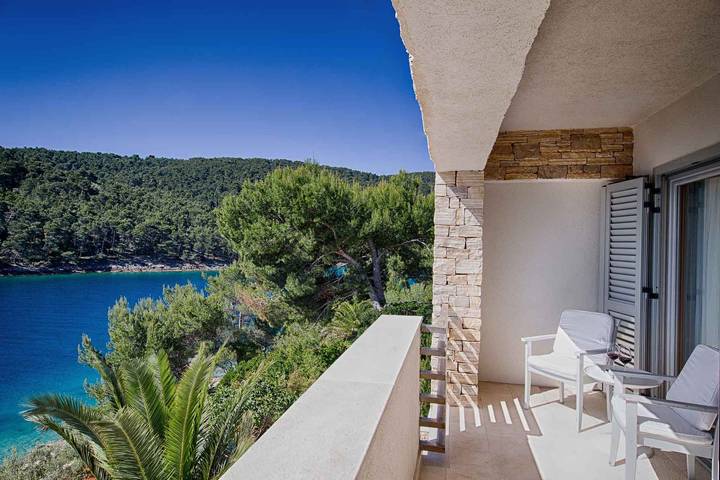 Villa für 11 Personen mit Meerblick in Stomorska, Solta