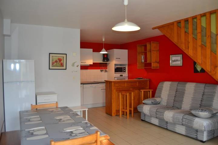 Gîte pour 5 personnes, avec Terrasse et Jardin à Gouville-sur-Mer