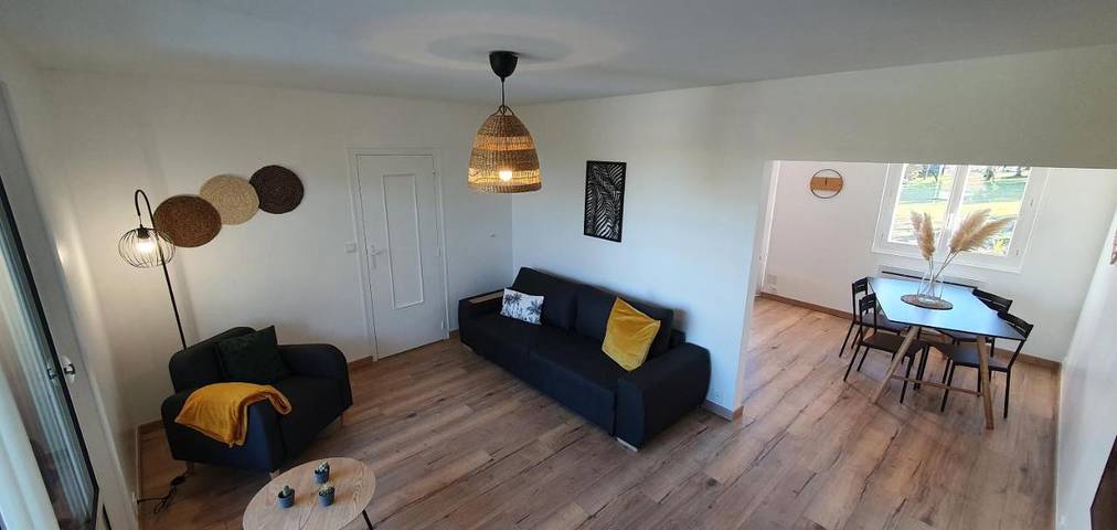 Gîte pour 6 personnes, avec jardin et vue à La Couronne - 2